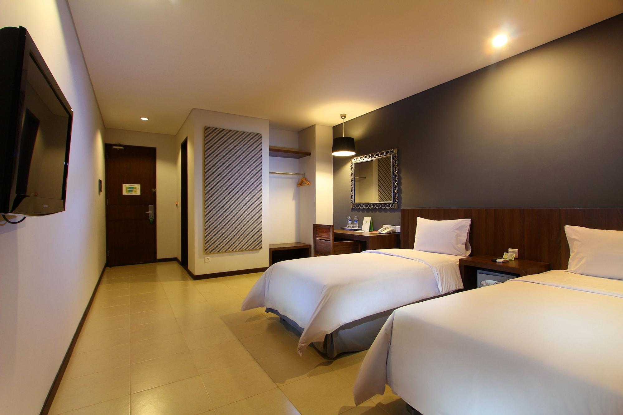 Praja Hotel Denpasar  Exterior photo