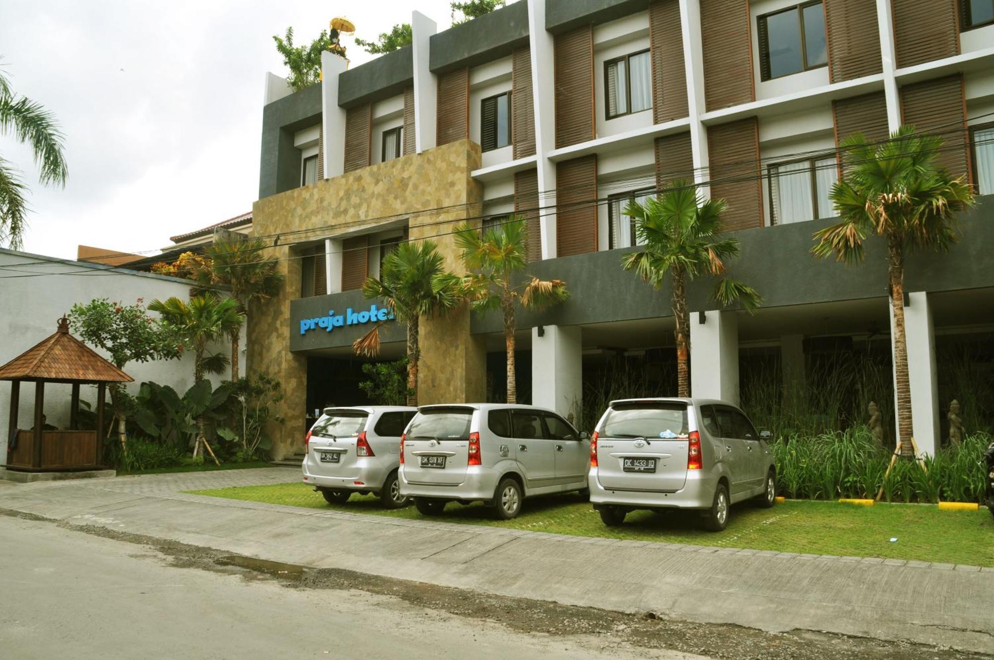 Praja Hotel Denpasar  Exterior photo