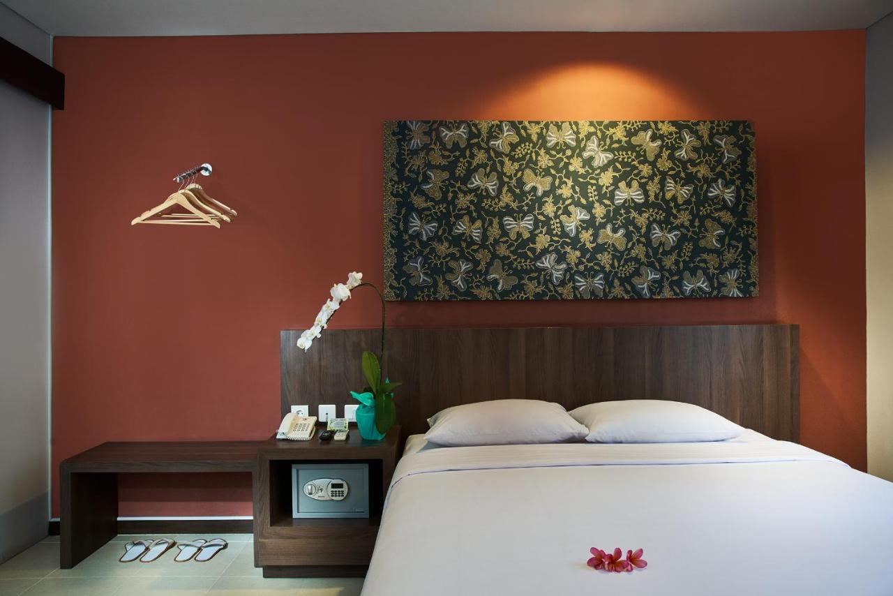 Praja Hotel Denpasar  Exterior photo